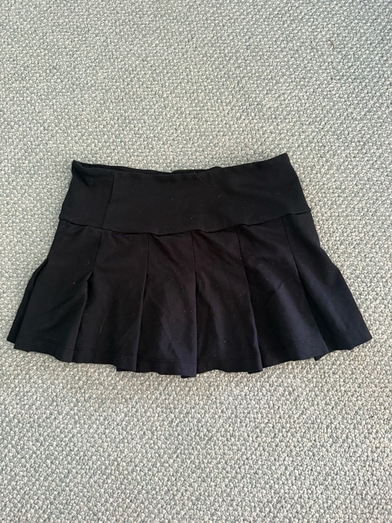 Urban Outfitters Dresses & Skirts - black pleated mini skirt